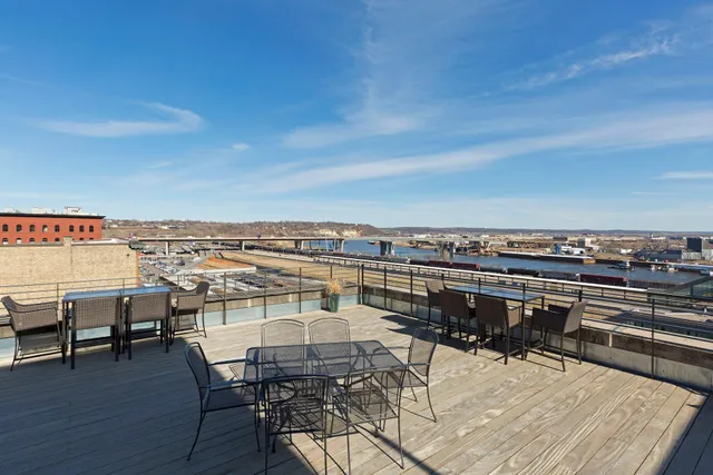 $250,000 | 214 4th Street East, Unit 103, St. Paul, MN 55101