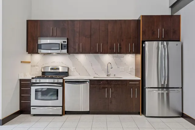 $250,000 | 214 4th Street East, Unit 103, St. Paul, MN 55101