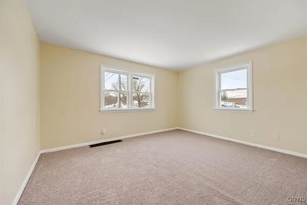 $228,900 | 546 Stone Street, Oneida, NY 13421