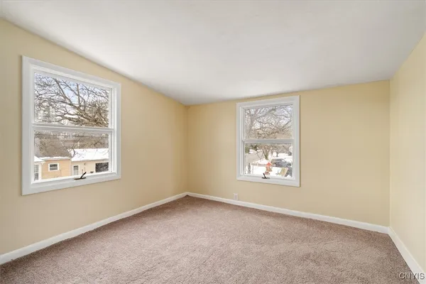 $228,900 | 546 Stone Street, Oneida, NY 13421