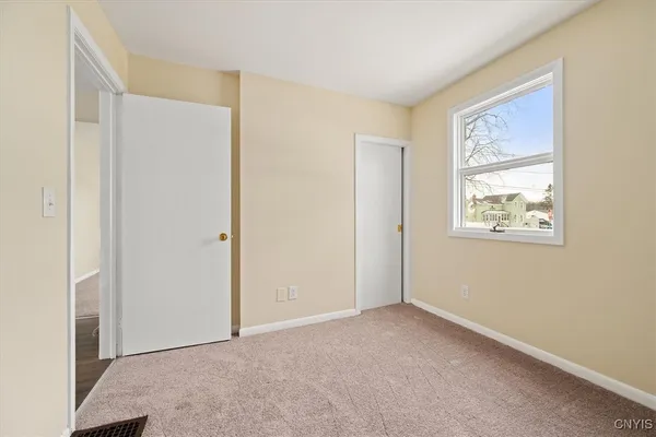 $228,900 | 546 Stone Street, Oneida, NY 13421