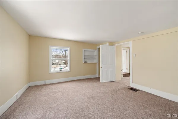 $228,900 | 546 Stone Street, Oneida, NY 13421