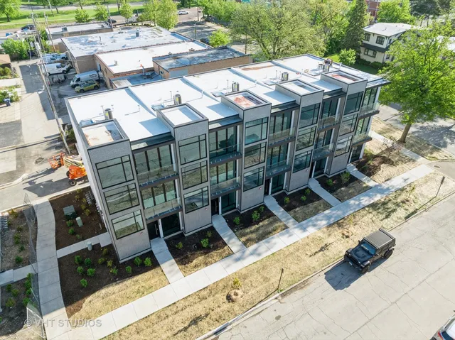 $549,000 | 6346 Hennings Court, Morton Grove, IL 60053