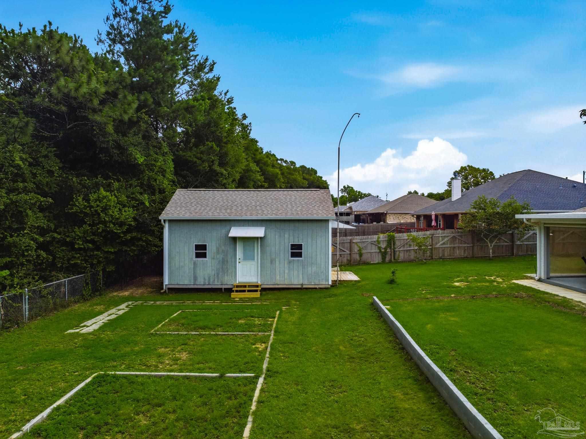 7117 Woodside Road Pensacola, FL 32526 - Photo 32 of 33
