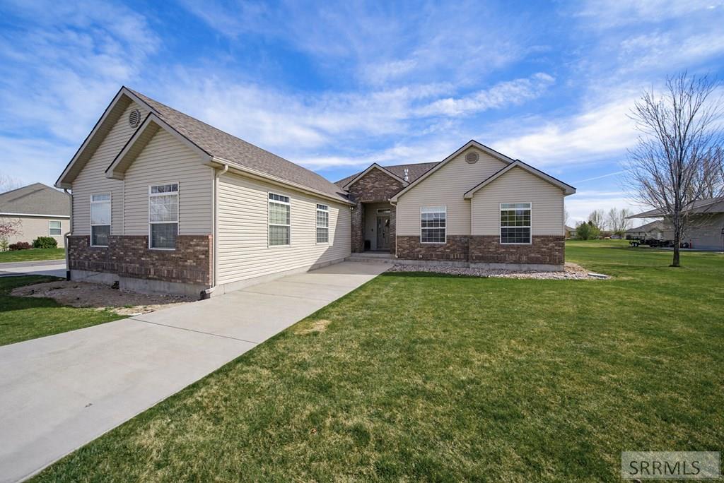 3930 East 144 North Rigby, ID 83442 - Photo 3 of 89