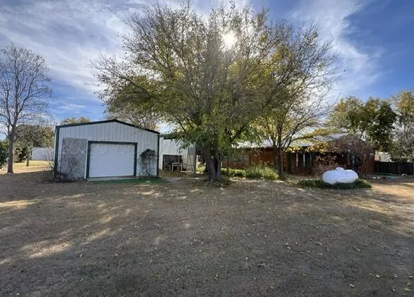 $118,750 | 219 Arthur Drive, Howardwick, TX 79226