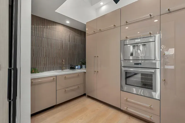 $1,895,000 | 150 Running Springs Drive, Palm Desert, CA 92211