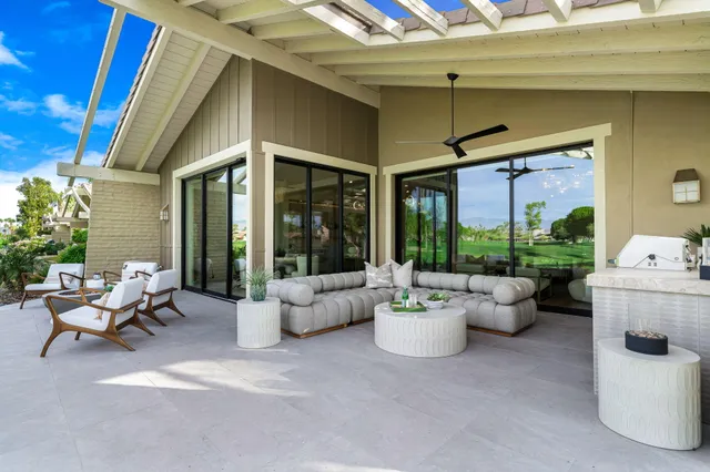 $1,895,000 | 150 Running Springs Drive, Palm Desert, CA 92211