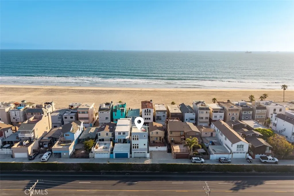 55 Surfside Avenue Surfside, CA 92649 - Photo 45 of 51