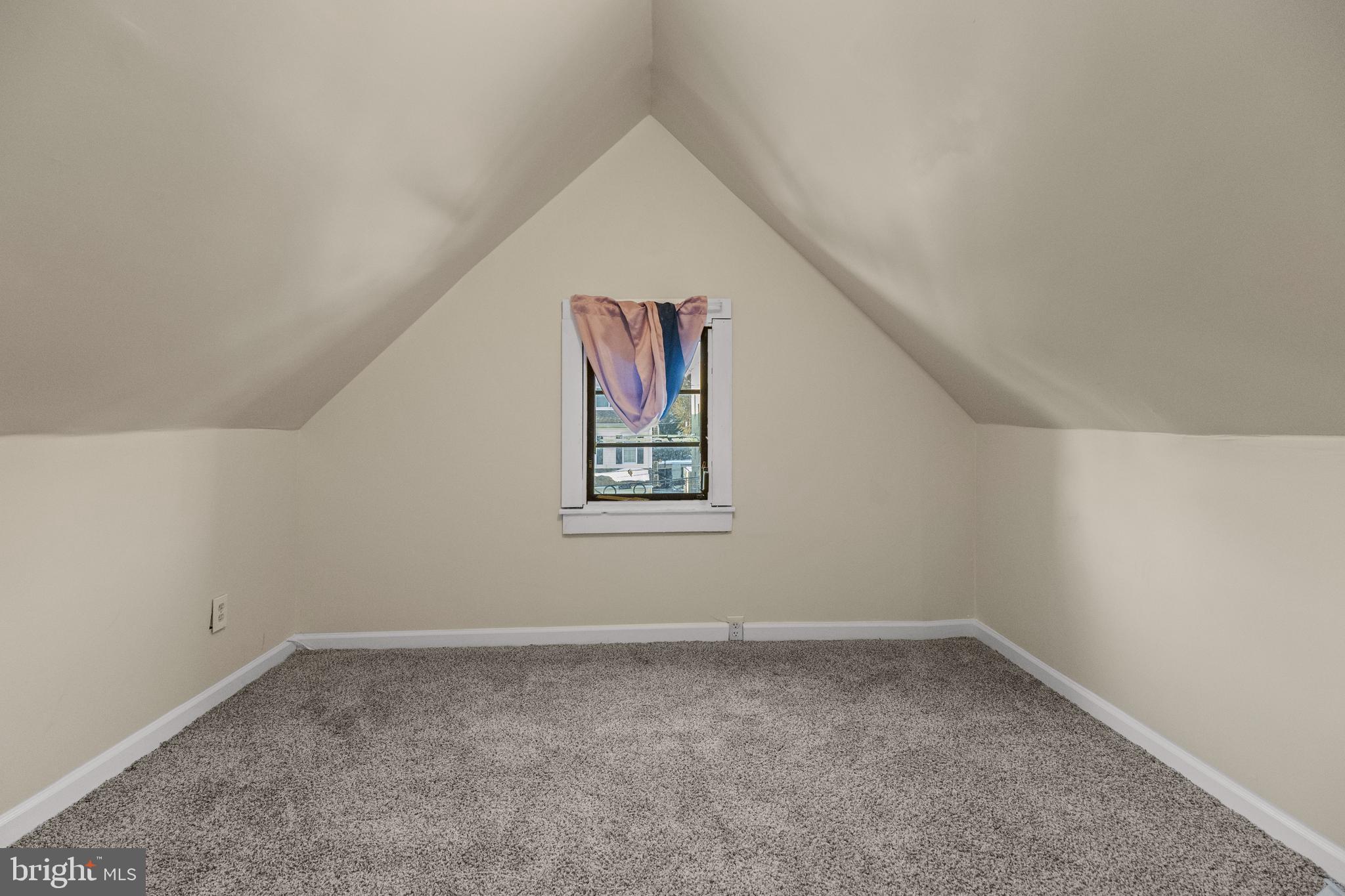 116 Chestnut Street, Unit 2 Audubon, NJ 08106 - Photo 12 of 12 an empty room with a window