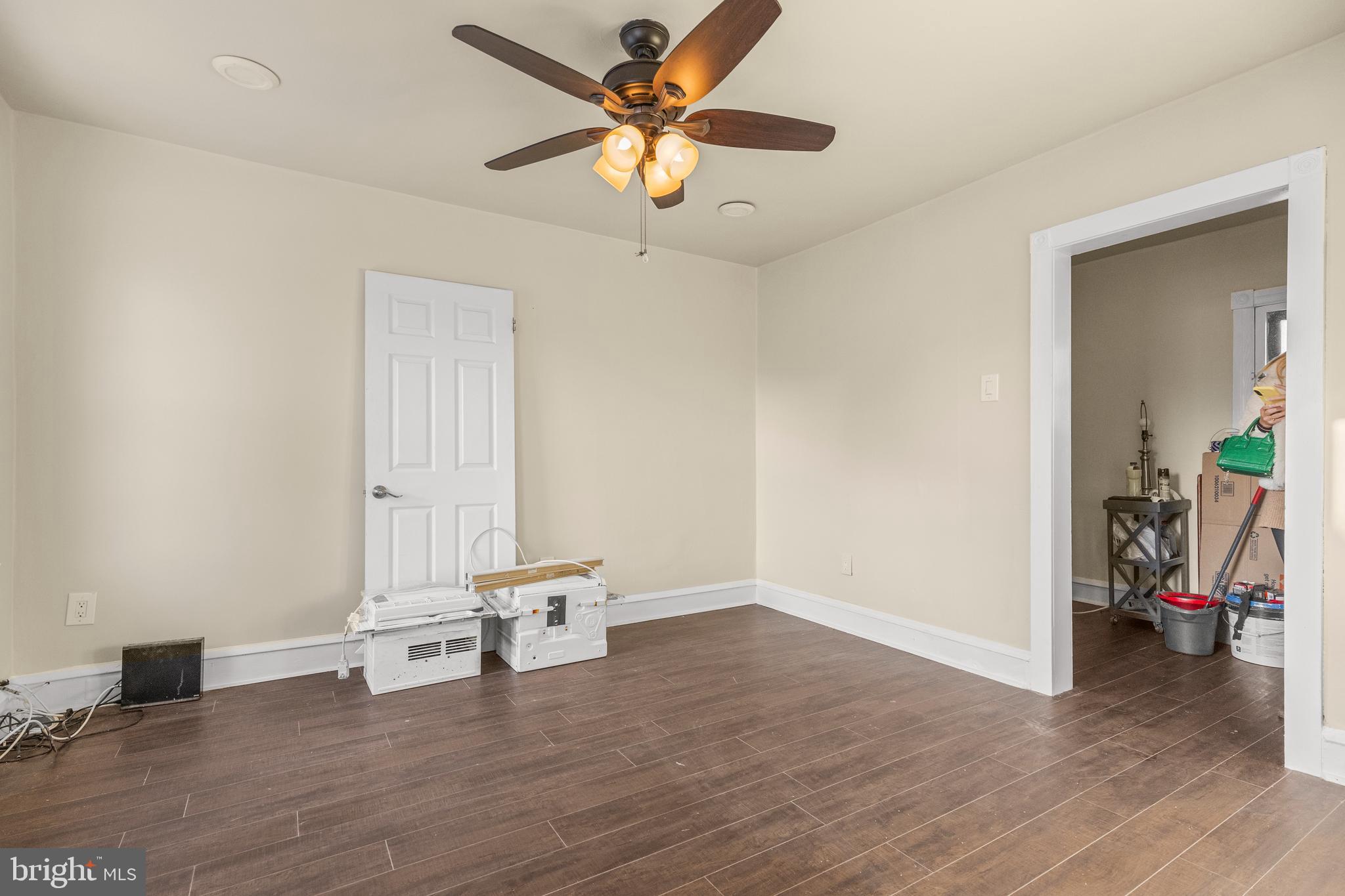 116 Chestnut Street, Unit 2 Audubon, NJ 08106 - Photo 5 of 12 a living room with furniture and a ceiling fan