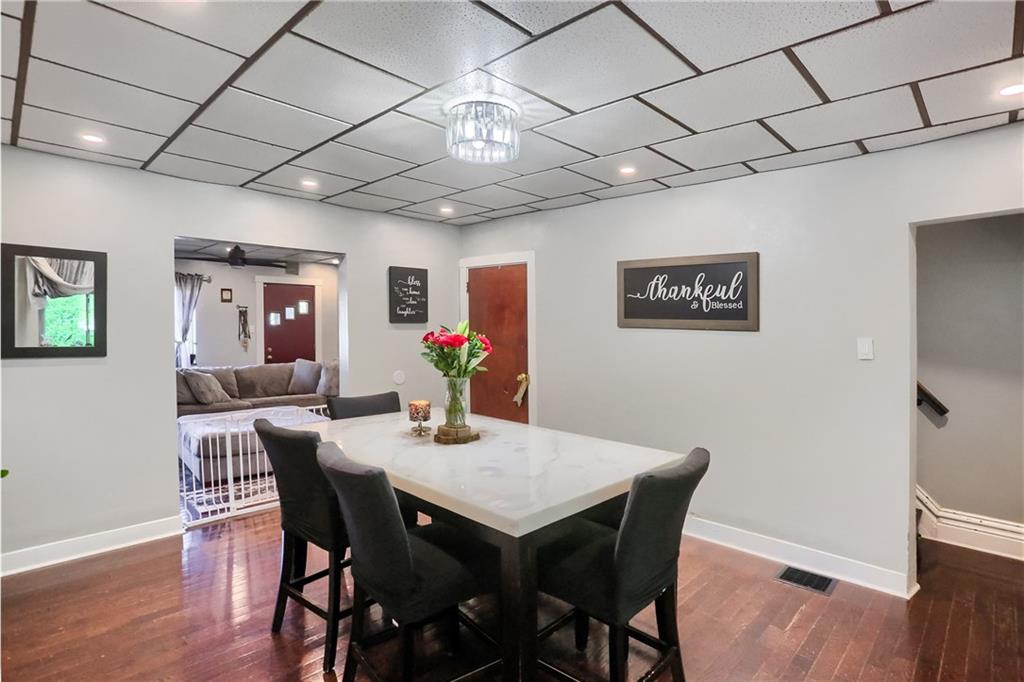 240 Mathilda Street Pittsburgh, PA 15209 - Photo 17 of 36