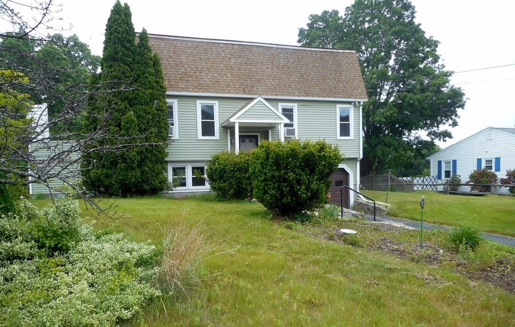 2 Poe Road Billerica, MA 01821 - Photo 2 of 34 a view of a yard in front of house