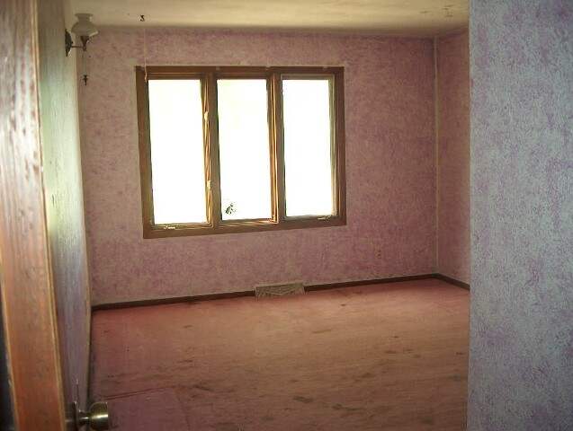 3702 Sheridan Road Pekin, IL 61554 - Photo 5 of 9 Gallery Image 5