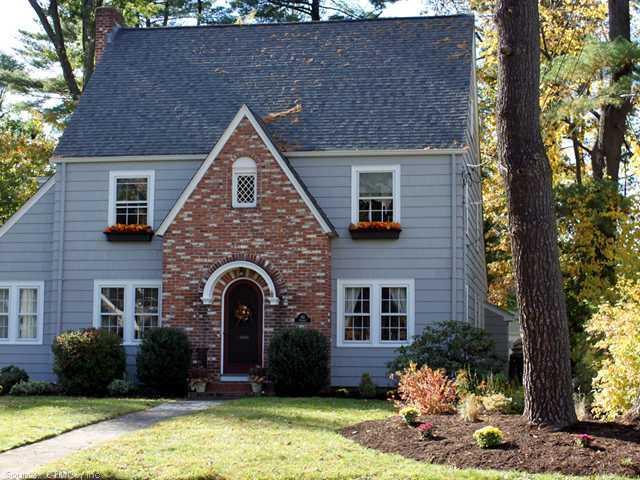 111 Foxcroft Road West Hartford, CT 06119 - Photo 1 of 1 Exterior Front.