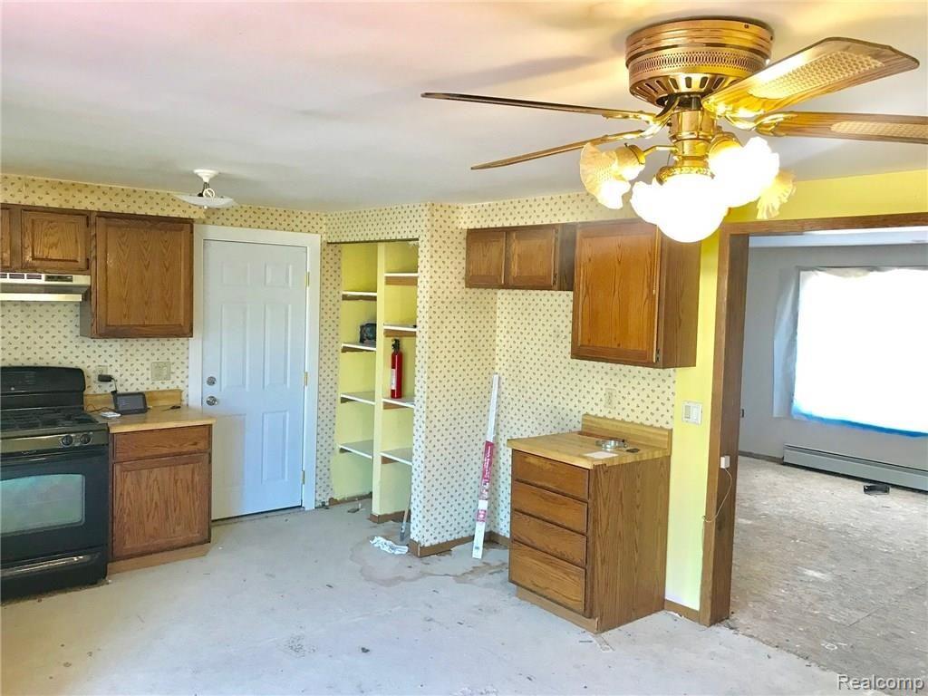 51100 Willis Road Belleville, MI 48111 - Photo 15 of 24