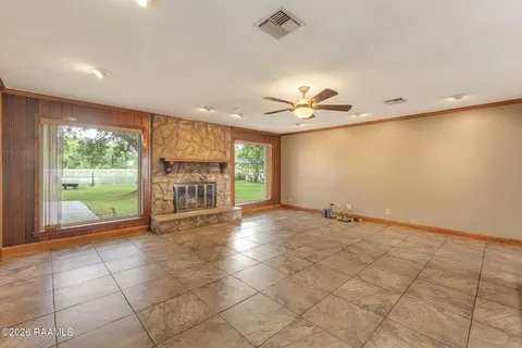 $365,000 | 4826 Highway 182, Patterson, LA 70392