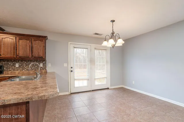 $289,900 | 2930 Sanford Road, Henderson, TN 38340