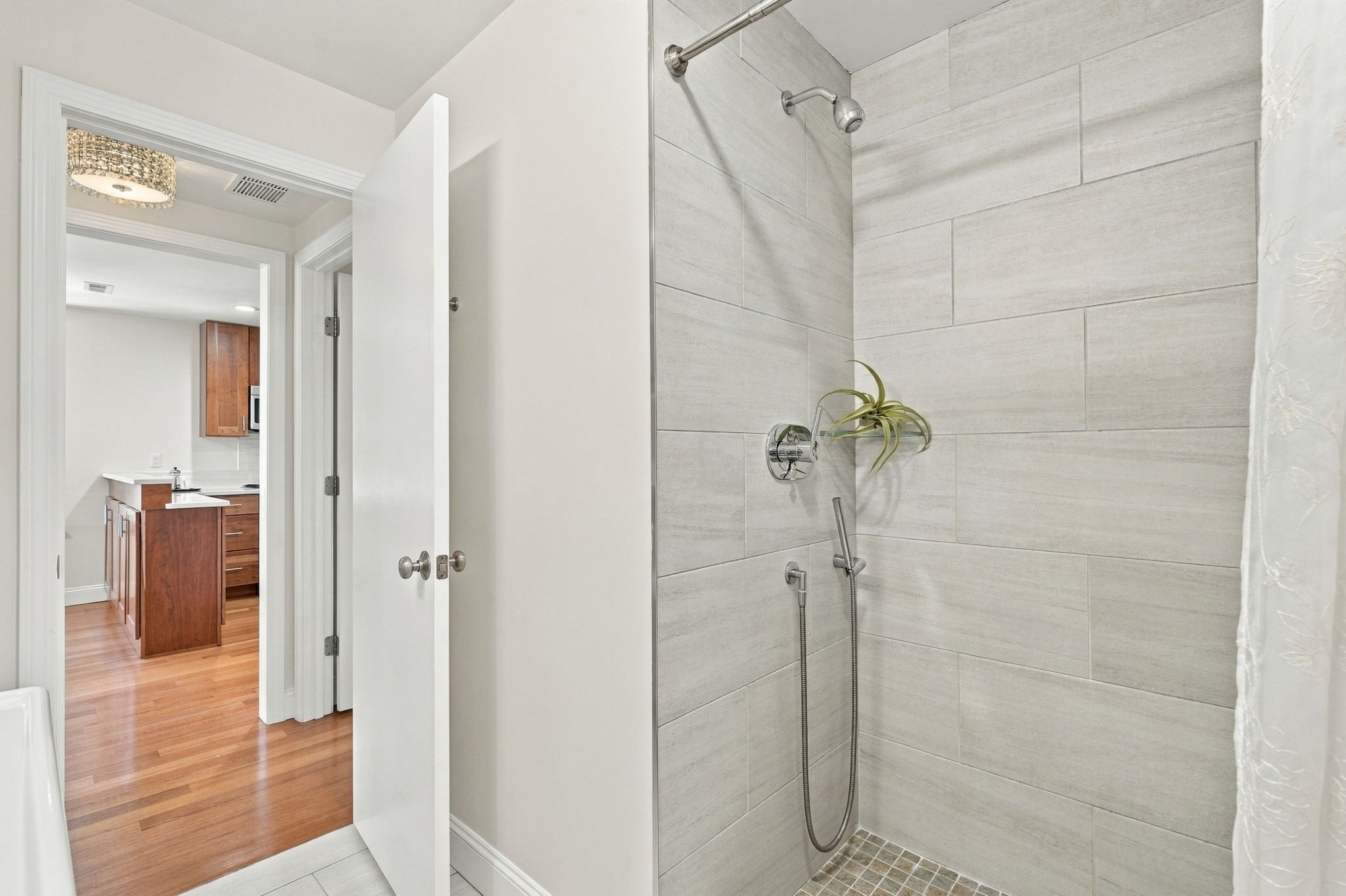 6-8 Goodman Road, Unit 6 Cambridge, MA 02139 - Photo 13 of 25 Gallery Image 13