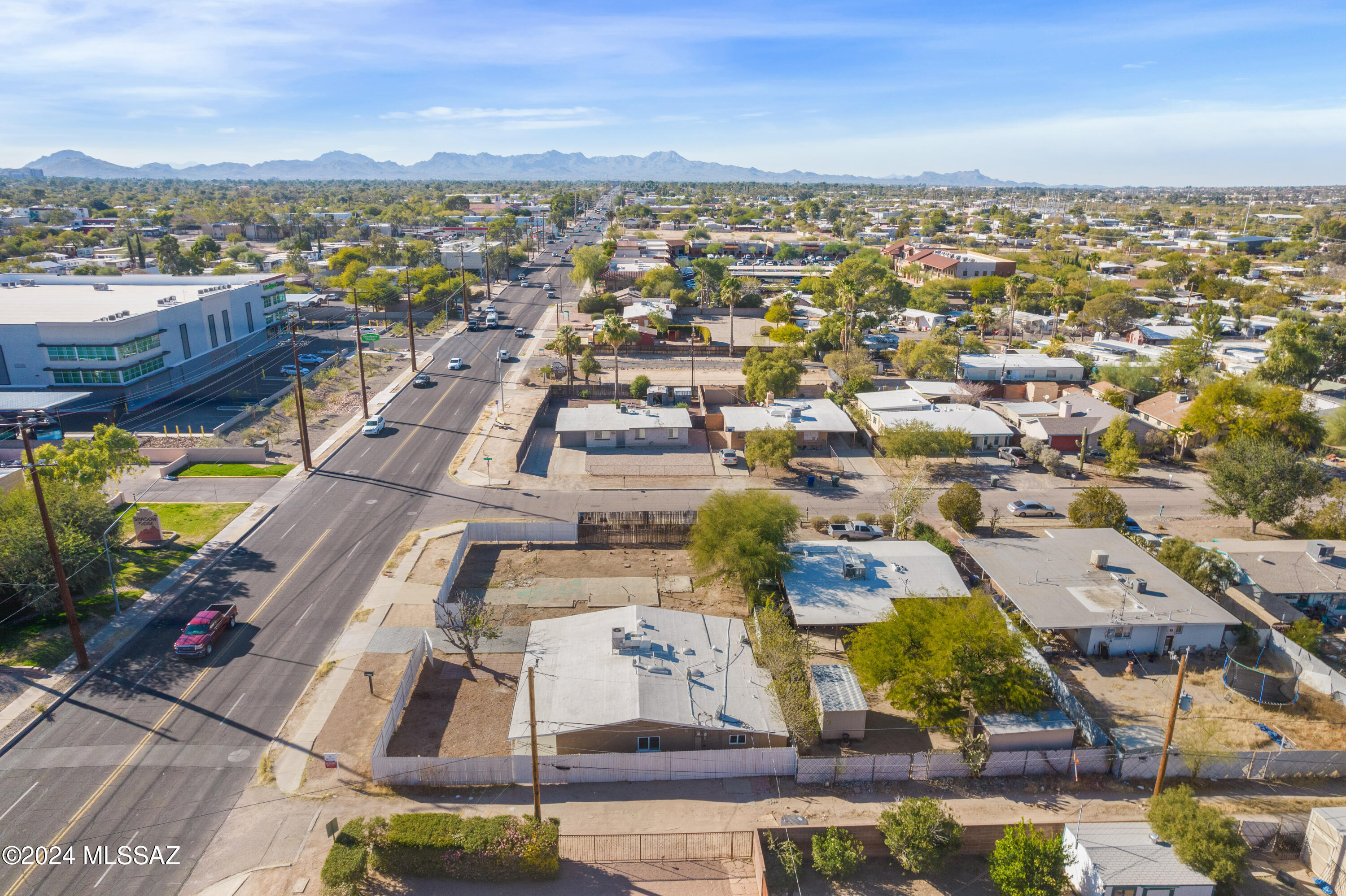 4029 East Fort Lowell Road Tucson, AZ 85712 - Photo 37 of 38 Gallery Image 37