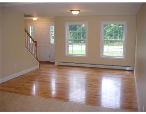 12 Jennifer Way Gorham, ME 04038 - Photo 9 of 19 Dining Room.