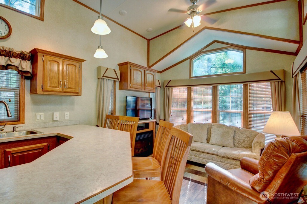 25 Drial Loop Maple Falls, WA 98266 - Photo 11 of 36 Gallery Image 11