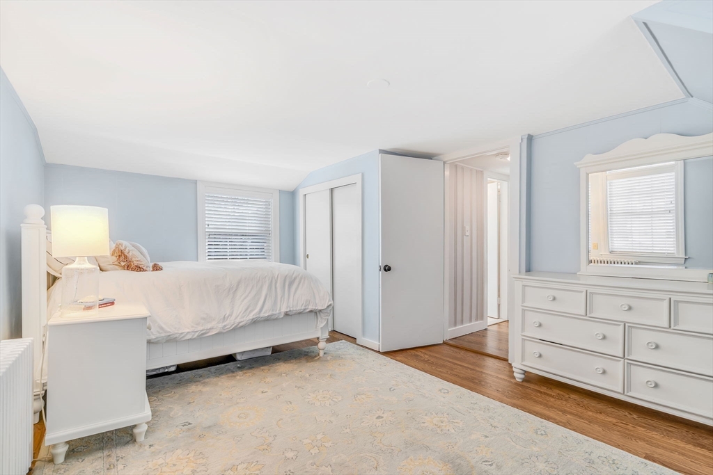 102 Pilgrim Road Concord, MA 01742 - Photo 7 of 18 Gallery Image 7