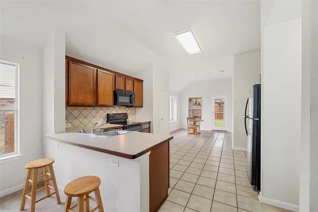 $394,999 | 11705 Netleaf Lane, Fort Worth, TX 76244