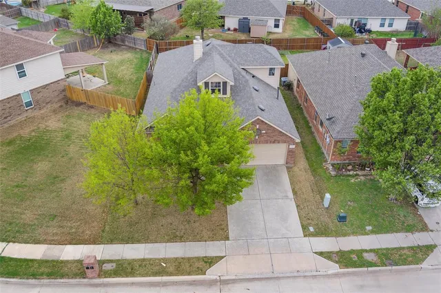 $394,999 | 11705 Netleaf Lane, Fort Worth, TX 76244