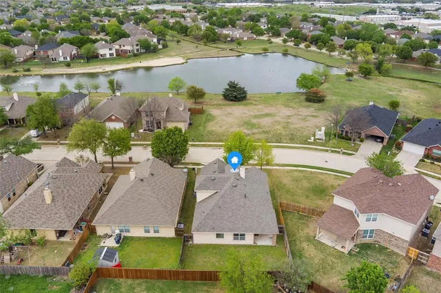 $394,999 | 11705 Netleaf Lane, Fort Worth, TX 76244