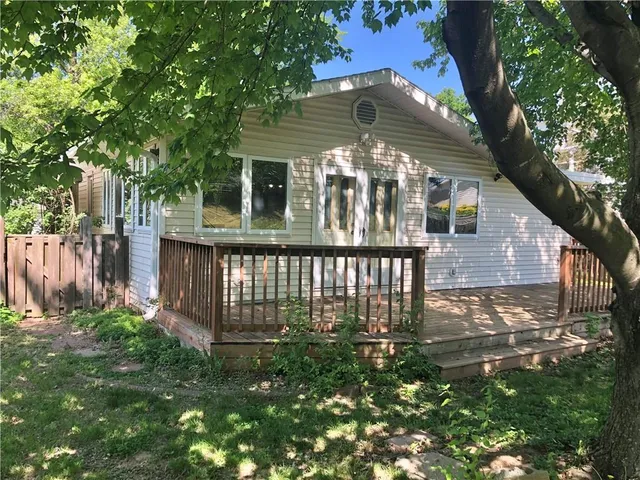 $235,000 | 3305 South 33rd Terrace, St. Joseph, MO 64503