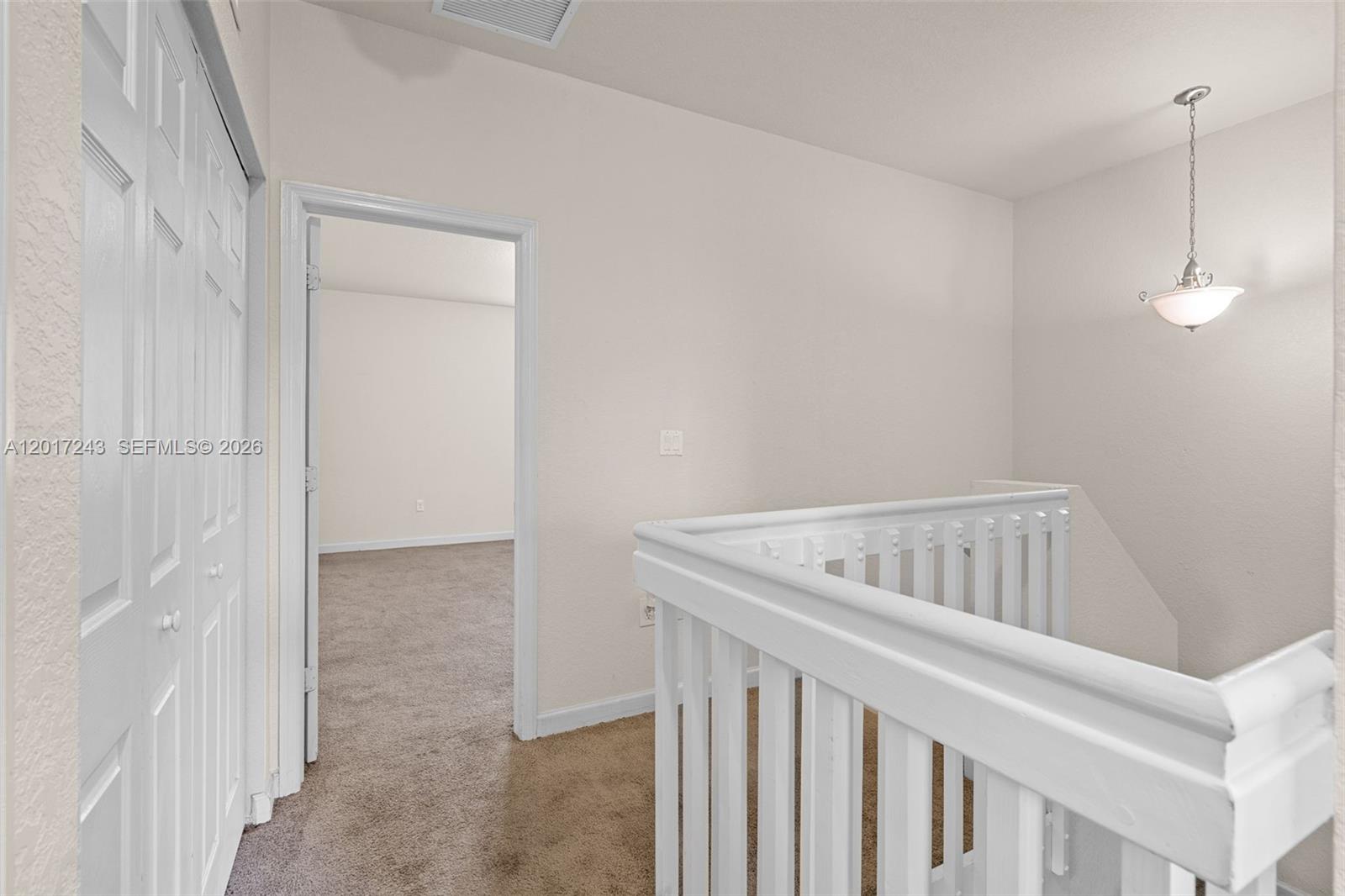 9243 Southwest 170th Avenue Miami, FL 33196 - Photo 13 of 36