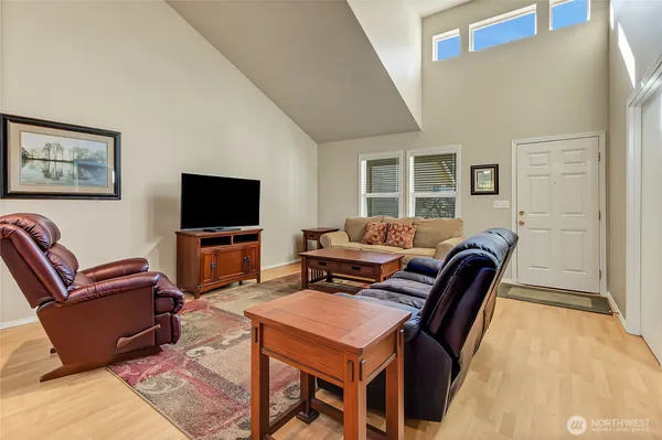 $495,000 | 16719 14th Ave Court South, Spanaway, WA 98387
