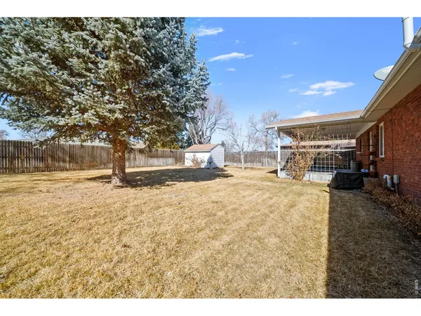 a view of outdoor space yard and patio