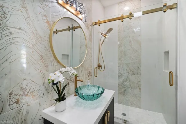 a close view of light fixtures and entryway