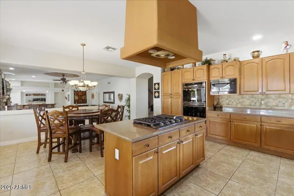 $999,000 | 7530 East Kael Circle, Mesa, AZ 85207