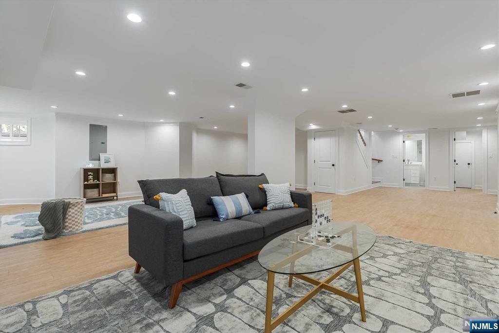 67 Clark Street Glen Ridge, NJ 07028 - Photo 33 of 36