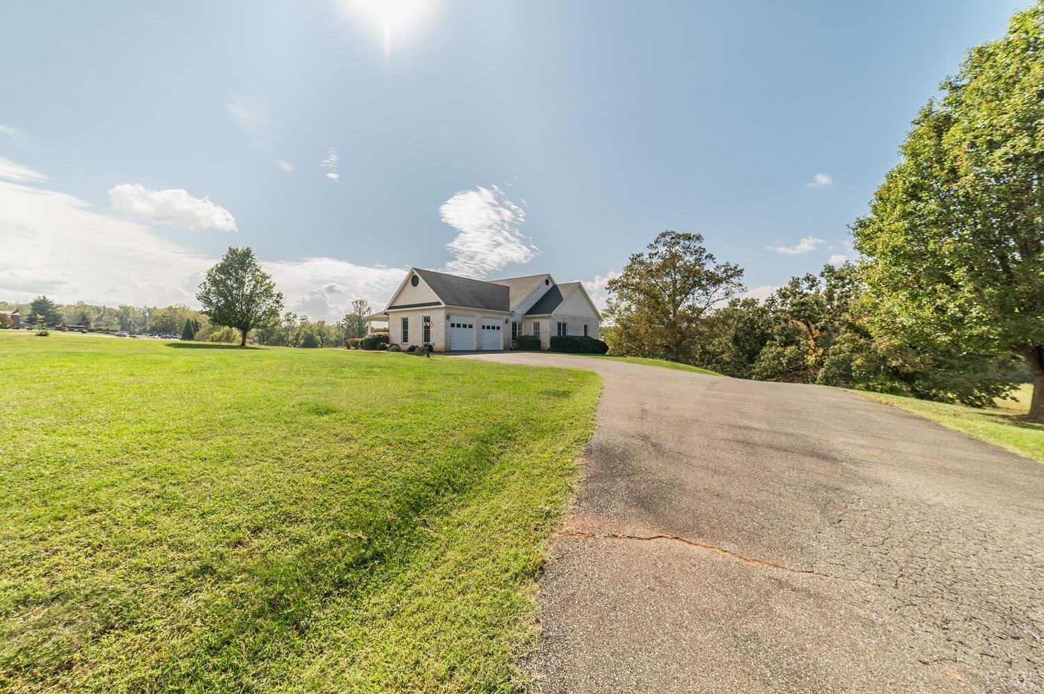 487 London Lane Amherst, VA 24521 - Photo 86 of 93 Gallery Image 86