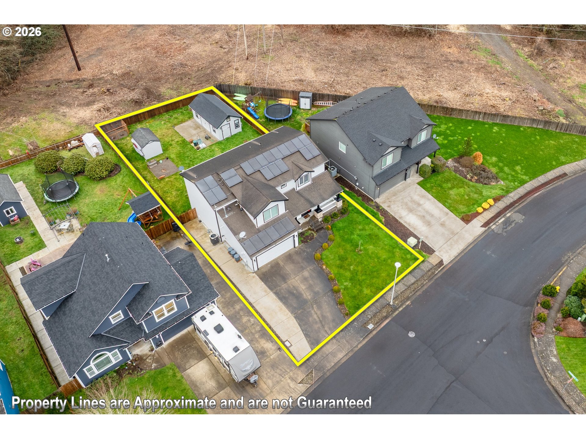 232 Shoreview Drive Kelso, WA 98626 - Photo 9 of 43 an aerial view of a house