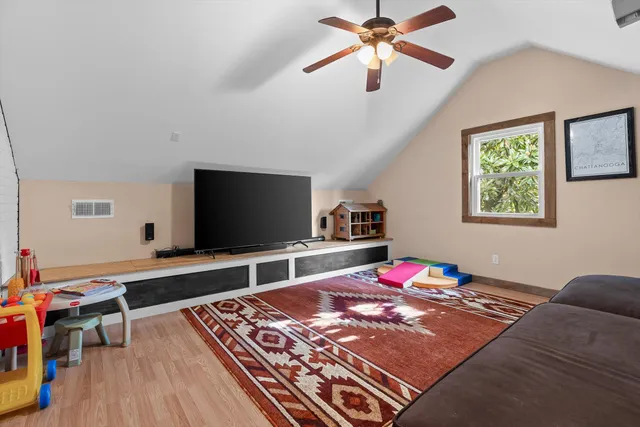 $495,000 | 109 East Meadowbrook Drive, Chattanooga, TN 37415