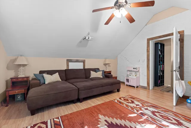 $495,000 | 109 East Meadowbrook Drive, Chattanooga, TN 37415