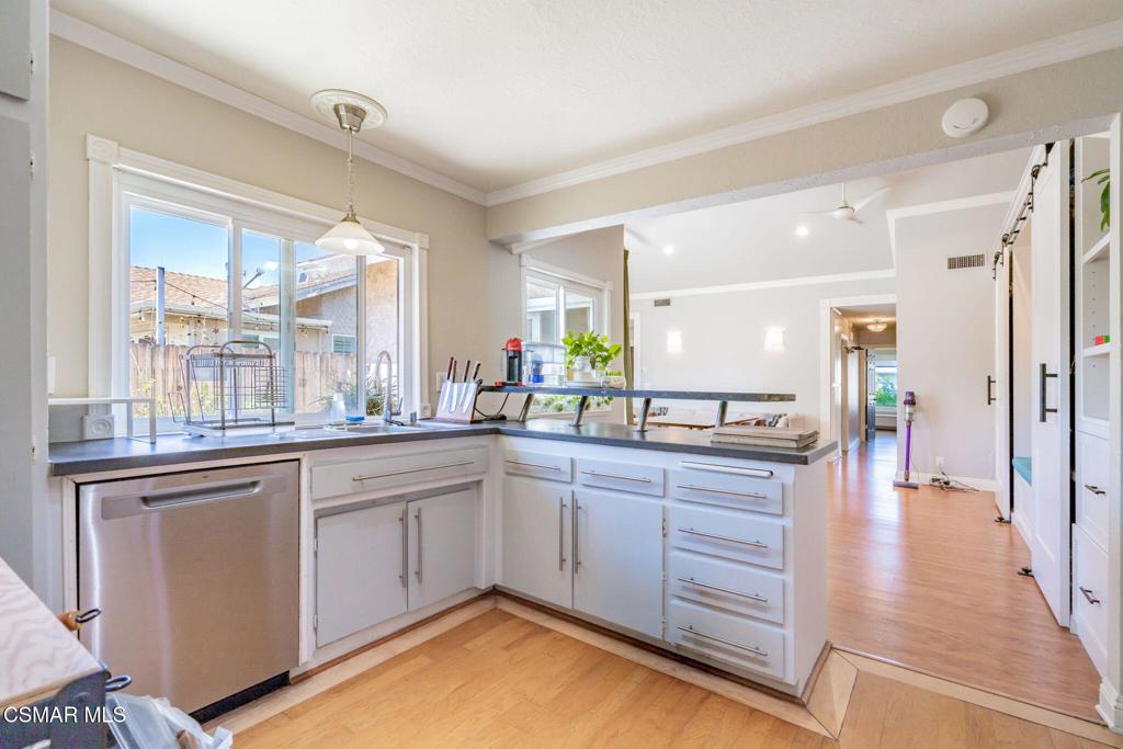 2265 Workman Avenue, Unit 6 Simi Valley, CA 93063 - Photo 9 of 22