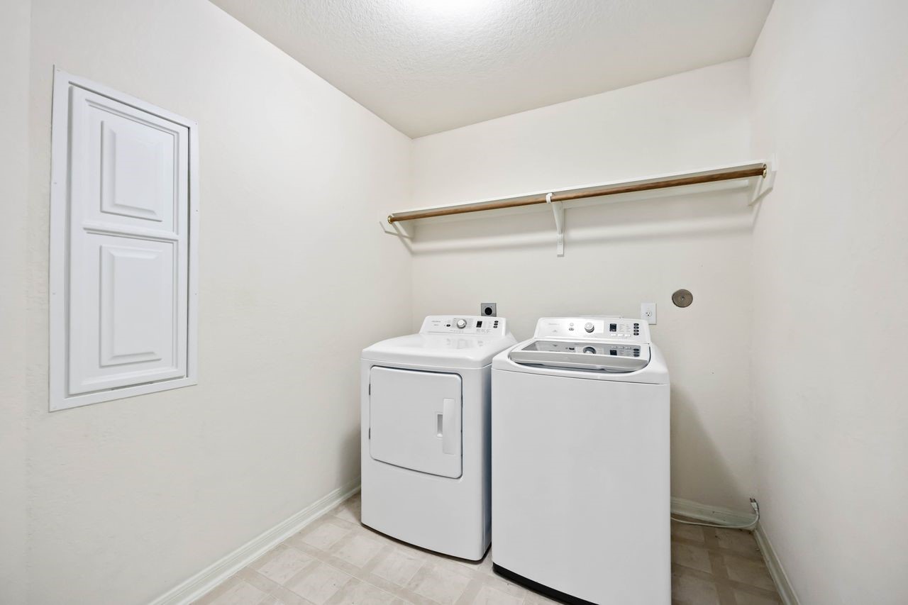 7126 Fox Scene Drive Humble, TX 77338 - Photo 27 of 33 Laundry room upstairs