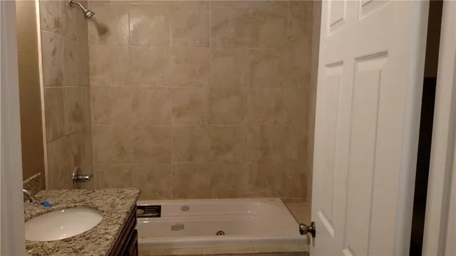 $1,950 | 5806 Catina Street, Unit A, New Orleans, LA 70124