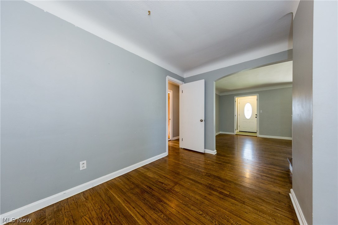 1519 Maywood Road South Euclid, OH 44121 - Photo 7 of 34
