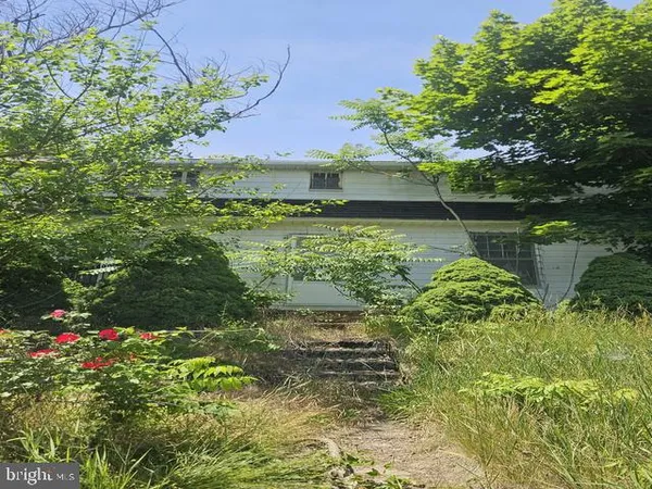 $59,900 | 11489 Anthony Highway, Waynesboro, PA 17268
