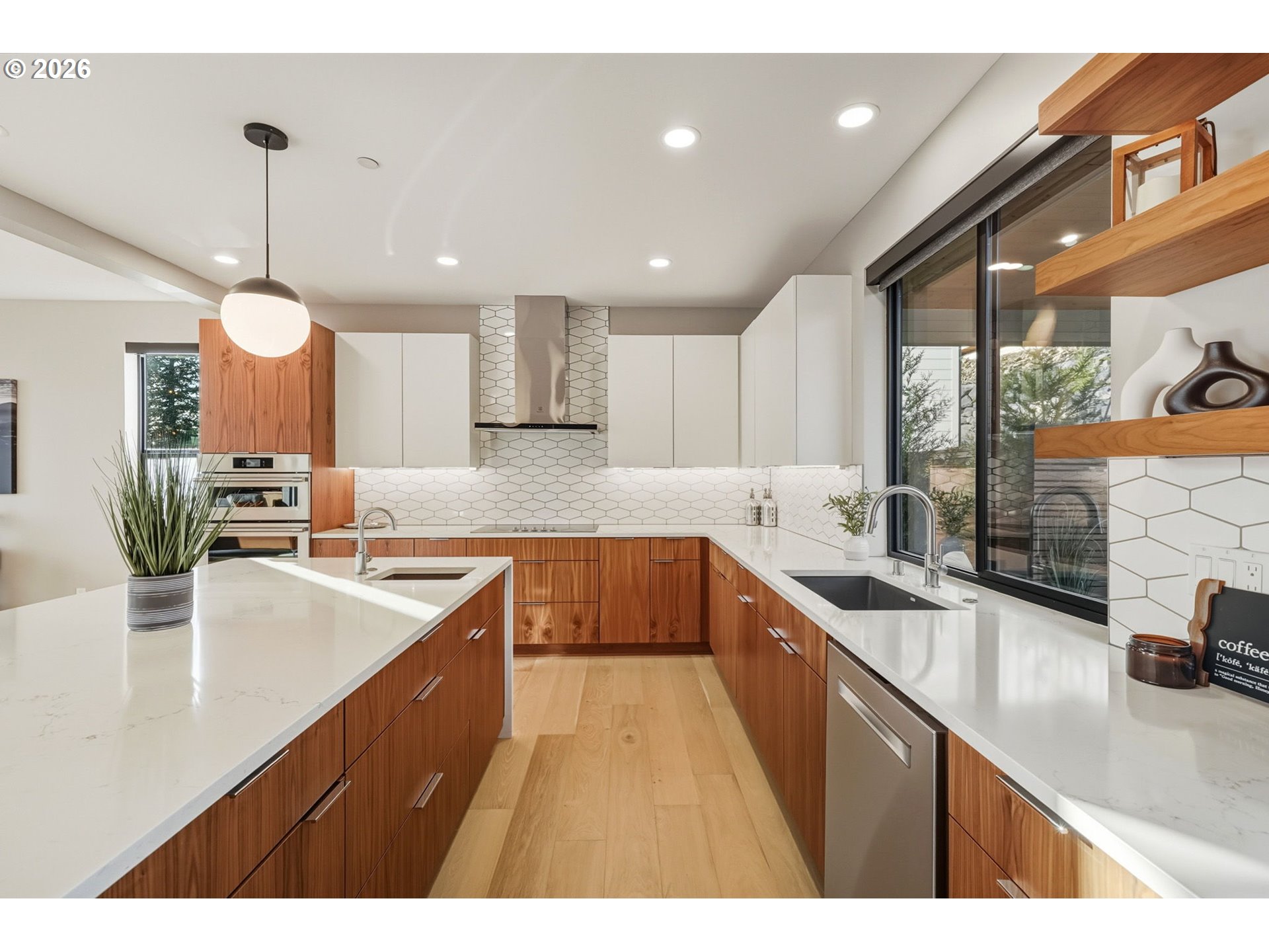 517 Province Drive Camas, WA 98607 - Photo 8 of 48