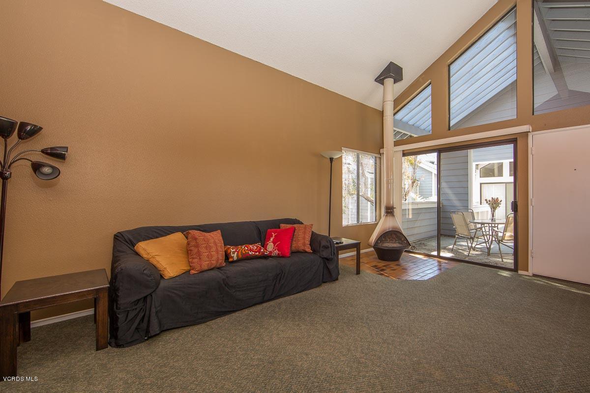 721 Arneill Road Camarillo, CA 93010 - Photo 7 of 27 721Arneil-12