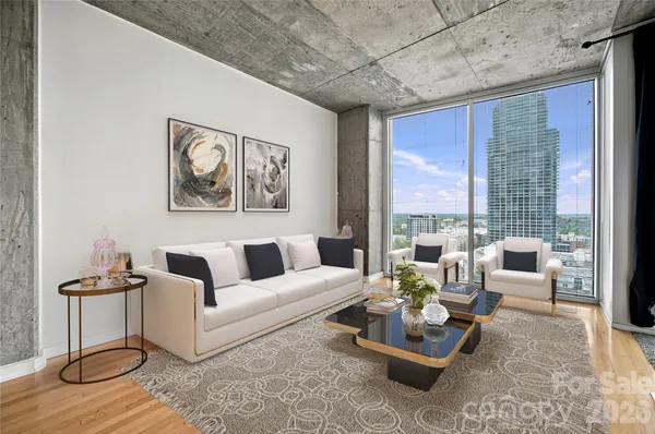 $345,000 | 210 North Church Street, Charlotte, NC 28202