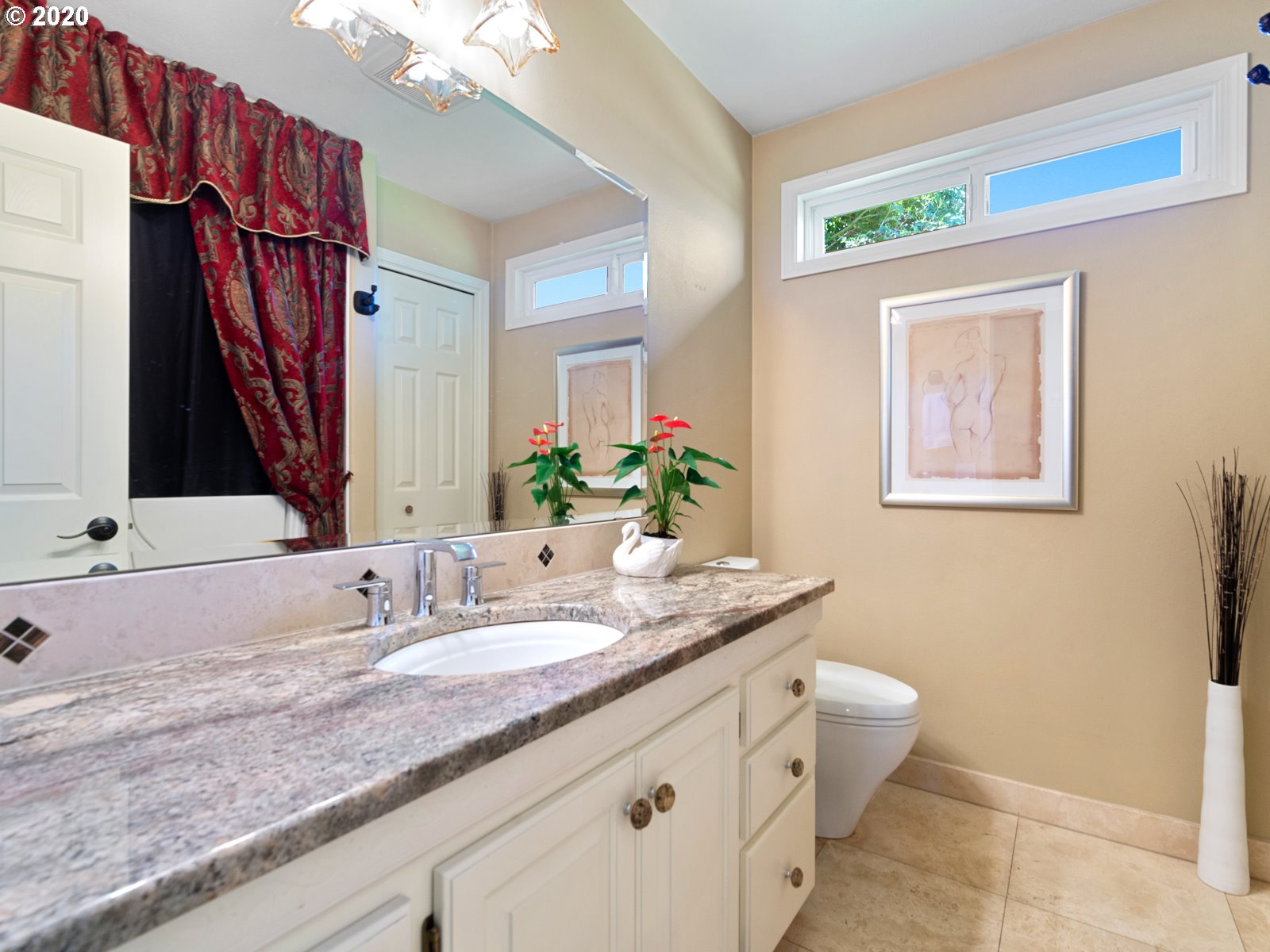 7433 Southwest Lakeside Loop Wilsonville, OR 97070 - Photo 22 of 32 Gallery Image 22
